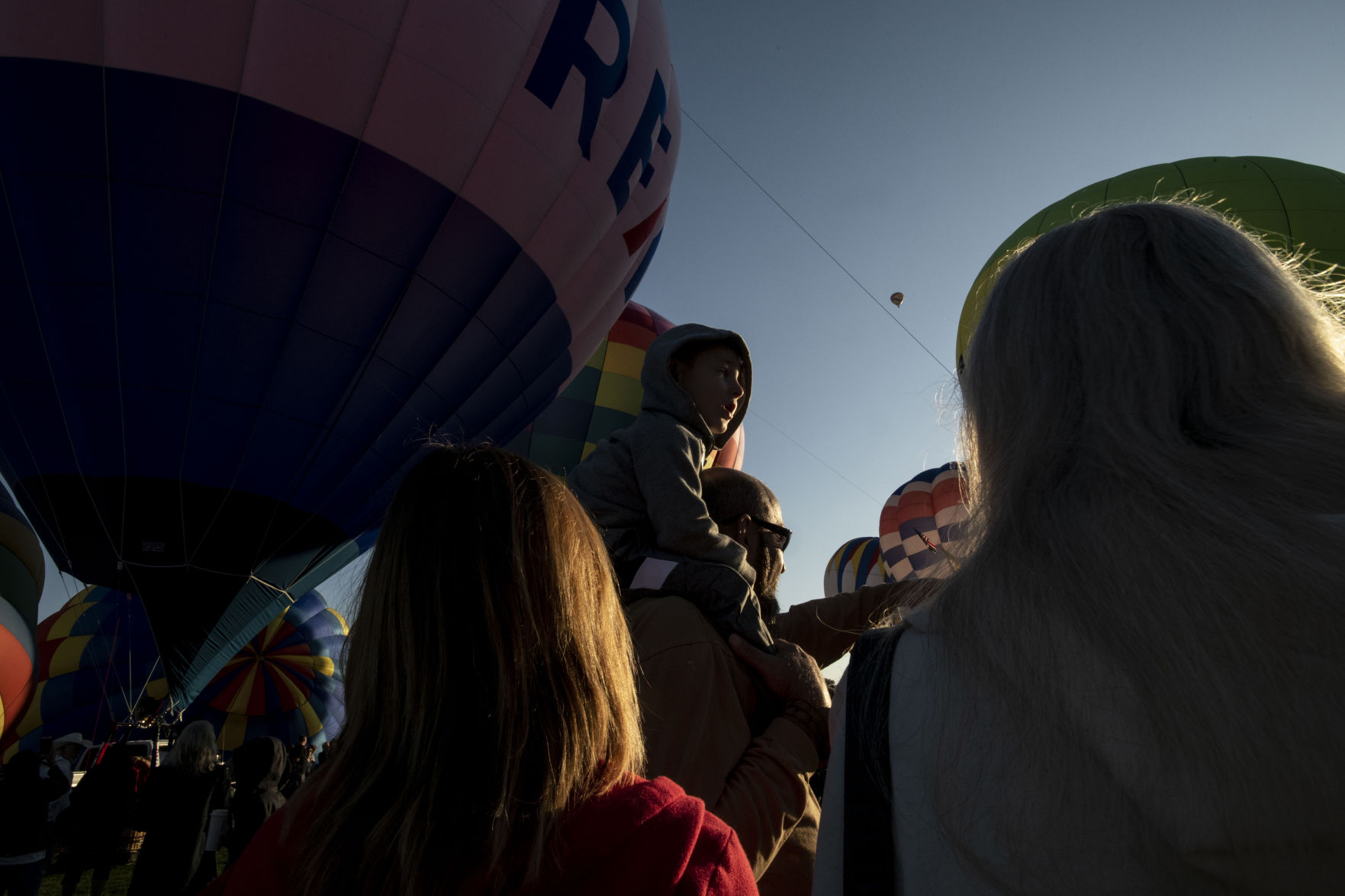 090219-news-liftoffballoons 33.jpg